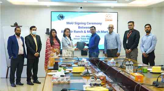 সমঝোতা চুক্তি স্বাক্ষর করল আলমগীর র‌্যাঞ্চ ও  মোনার্ক মার্ট
