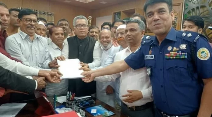 পটুয়াখালীতে চেয়ারম্যান পদে ৪ জনের মনোনয়ন দাখিল