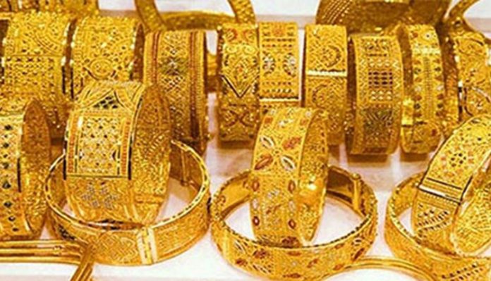 দুই বছরের মধ্যে সর্বনিম্ন দামে স্বর্ণ