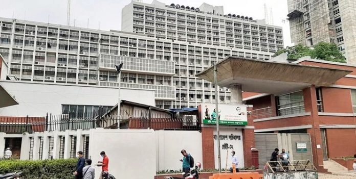 সচিবালয়ে প্রবেশের ফি নির্ধারণের প্রস্তাব