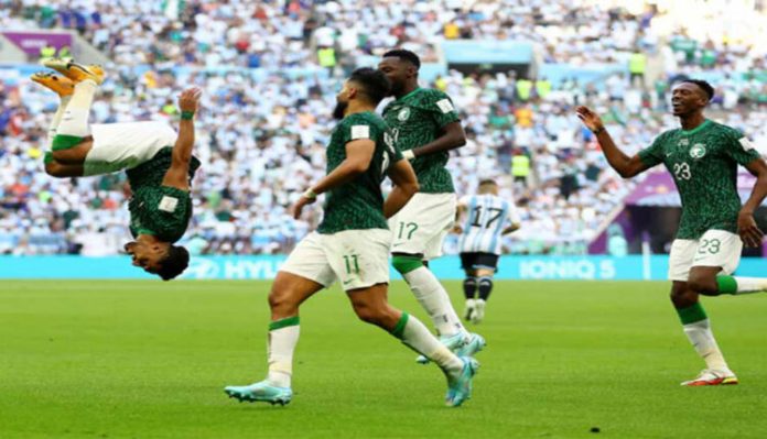 আর্জেন্টিনাকে ২–১ গোলে হারিয়ে জিতল সৌদি আরব