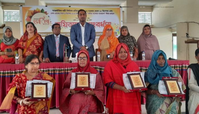 0da86dce-b9ae-4b83-8748-c966f69ea7cd-750x430.jpg কালকিনিতে বেগম রোকেয়া দিবস উদযাপন, জয়িতাদের সংবর্ধণা