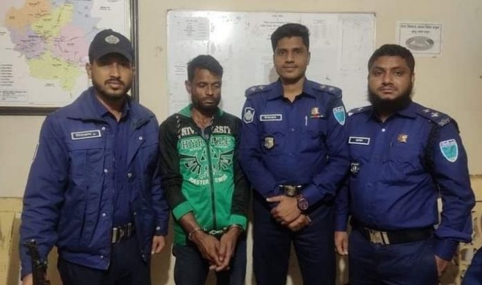 রাজনগরে ইয়াবাসহ আটক ১