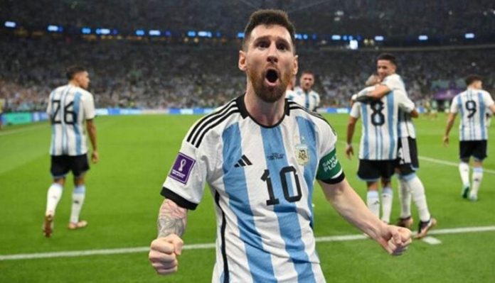 আর্জেন্টিনার স্বপ্ন বাঁচিয়ে রাখার নায়ক মেসি