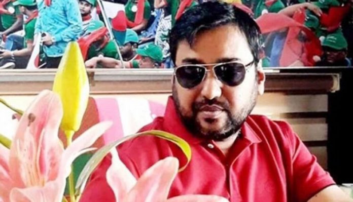 দুদকের মামলায় হাজিরা দিলেন সম্রাট