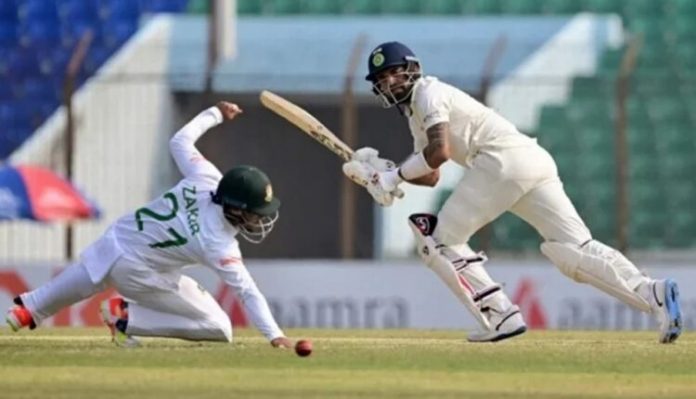 কোহলিসহ শুরুতেই ৩ উইকেট হারিয়ে বিপদে ভারত