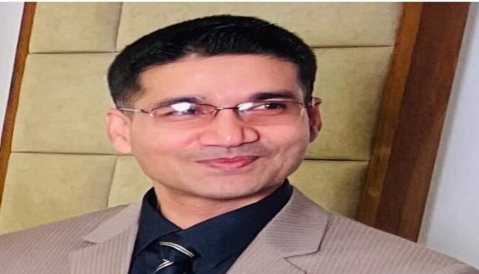 কাল‌কি‌নি‌তে বিনা প্র‌তিদ্ব‌ন্দ্বিতায়  সভা‌প‌তি নির্বাচিত