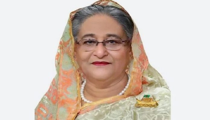 জাতির উদ্দেশে ভাষণ দিচ্ছেন প্রধানমন্ত্রী
