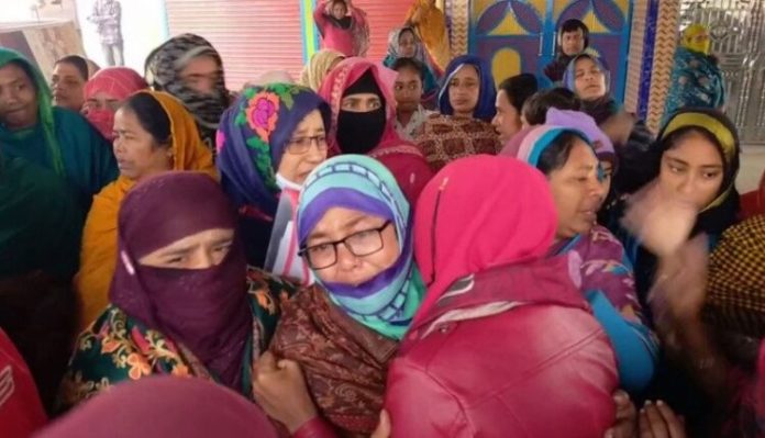 Screenshot_5-10-750x430.jpg ট্রাকের চাকায় পিষ্ট হয়ে স্কুল শিক্ষিকার মৃত্যু