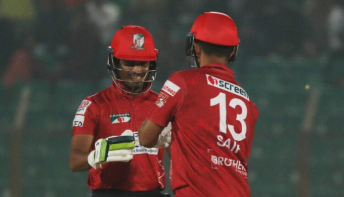 ঢাকাকে চ্যালেঞ্জ জানাল সাকিবের বরিশাল