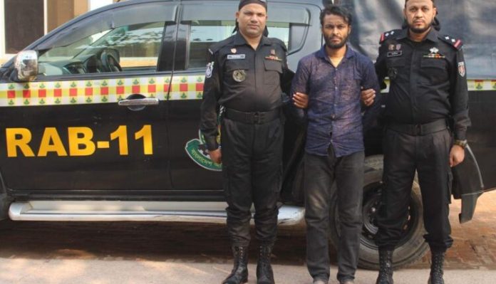 সিদ্ধিরগঞ্জে হত্যা মামলার আসামি গ্রেফতার