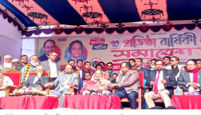 row-750x430.jpg আমার স্মরণশক্তি এখনো আগের মতো প্রখর: রওশন এরশাদ