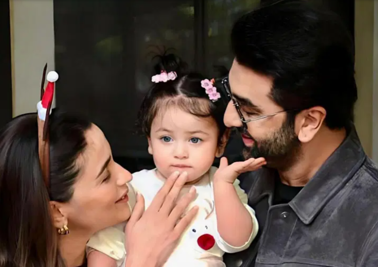 নীল চোখের রাহার দেখা মিললো বড়দিনে