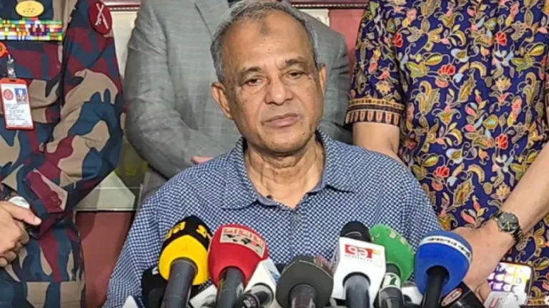 স্বরাষ্ট্র উপদেষ্টার পদত্যাগ দাবিতে ঢাবি শিক্ষার্থীদের বিক্ষোভ, টহল বাড়ানোর ঘোষণা