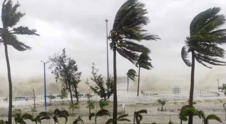 দেশের তিন অঞ্চলে ঝড়-বৃষ্টি সতর্কতা, তাপমাত্রা কমার সম্ভাবনা