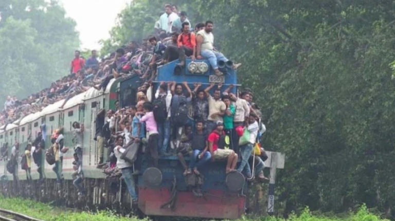 ঈদের আগাম ট্রেনের টিকিট বিক্রি শুরু, শতভাগ অনলাইন ব্যবস্থা